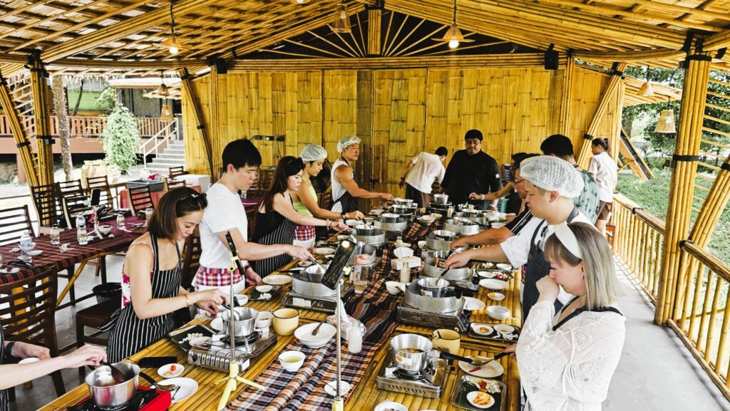 4D3N Phuket Villa, Farm Tour and Cooking Class Experience. 5 Phuket trip, cooking class and farm tour