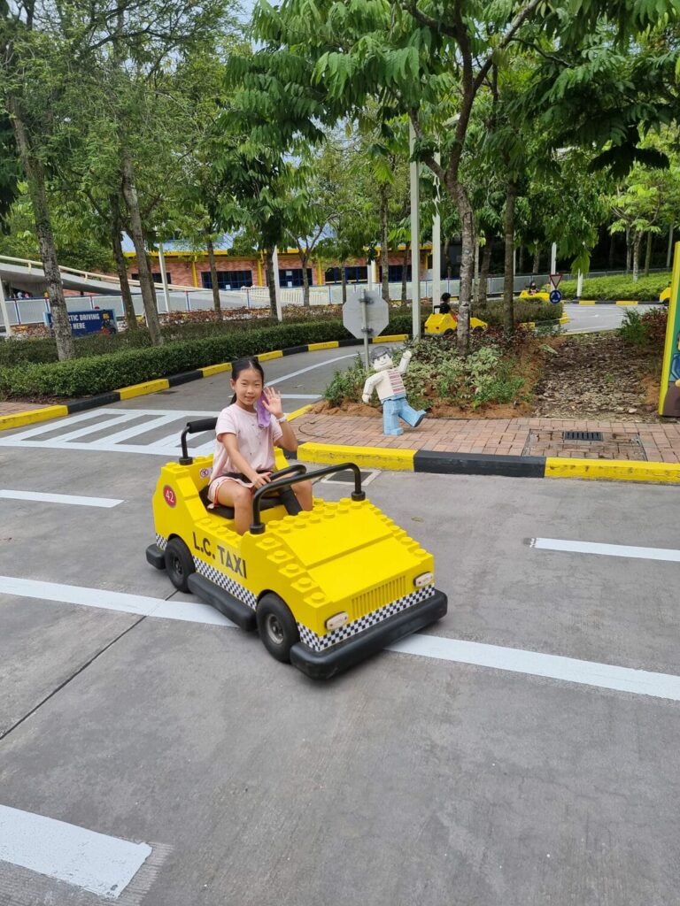 Legoland Kids car ride