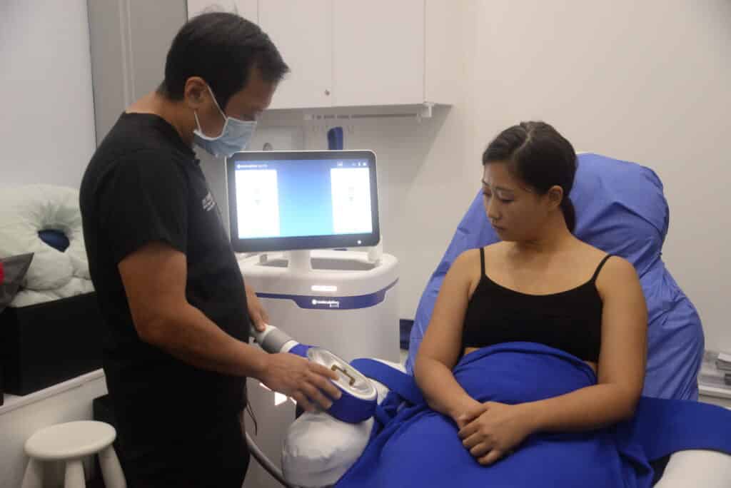 I Tried Coolsculpting Elite At Halley Medical Aesthetics and Here's The Results. 4