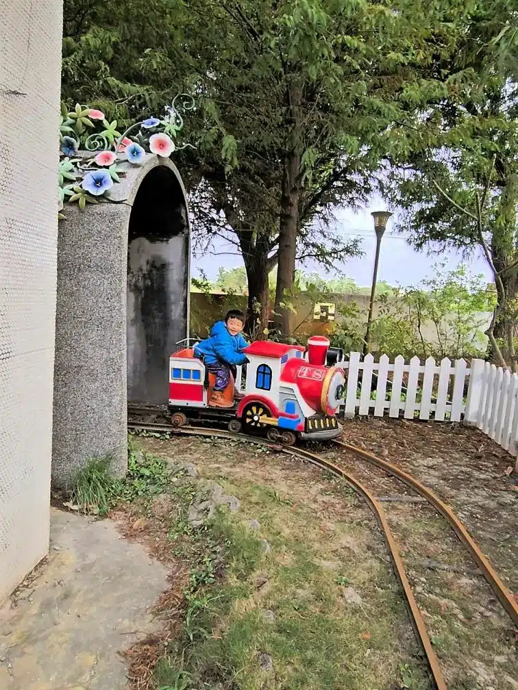 Grand Earl Hotel At Taiwan, Douliu & Kid-friendly Attractions 15