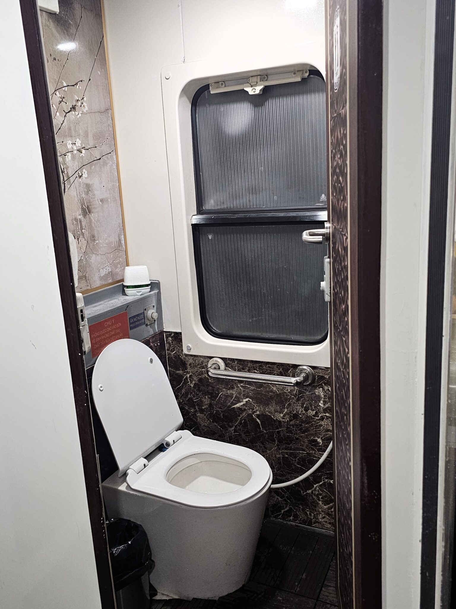 Step By Step Guide Booking Vietnam Sleeper Train To Nha Trang With Family of 6 6 Step By Step Guide Booking Vietnam Sleeper Train To Nha Trang With Family of 6 6