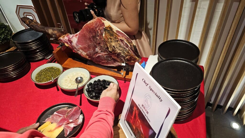 Celebrating Our 4D3N Christmas At China Club Med Lijiang 55